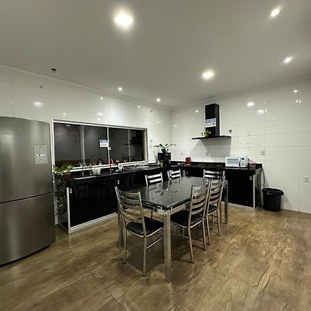 ברומדיניו Hostel Amarelinho מראה חיצוני תמונה