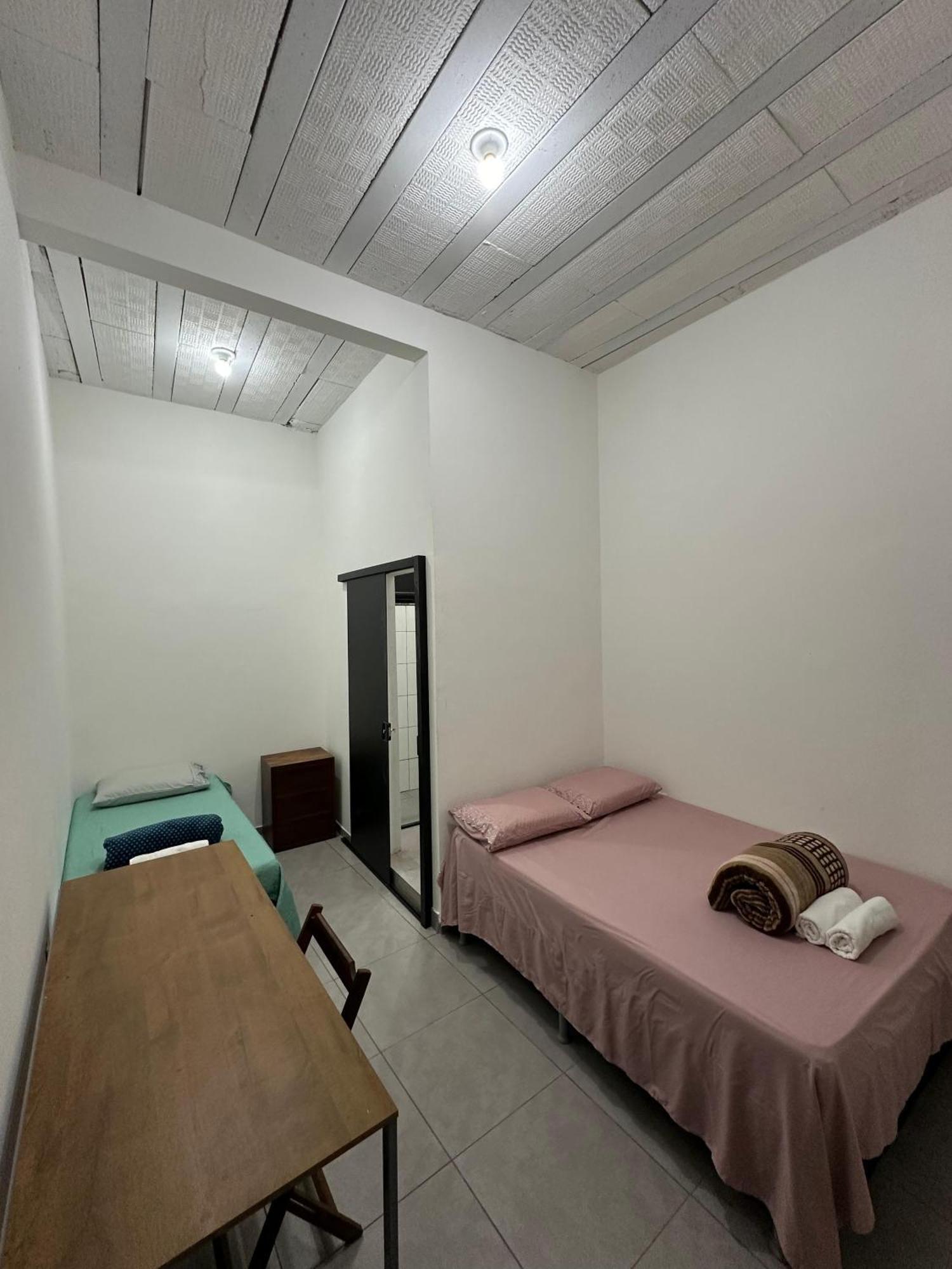 ברומדיניו Hostel Amarelinho מראה חיצוני תמונה