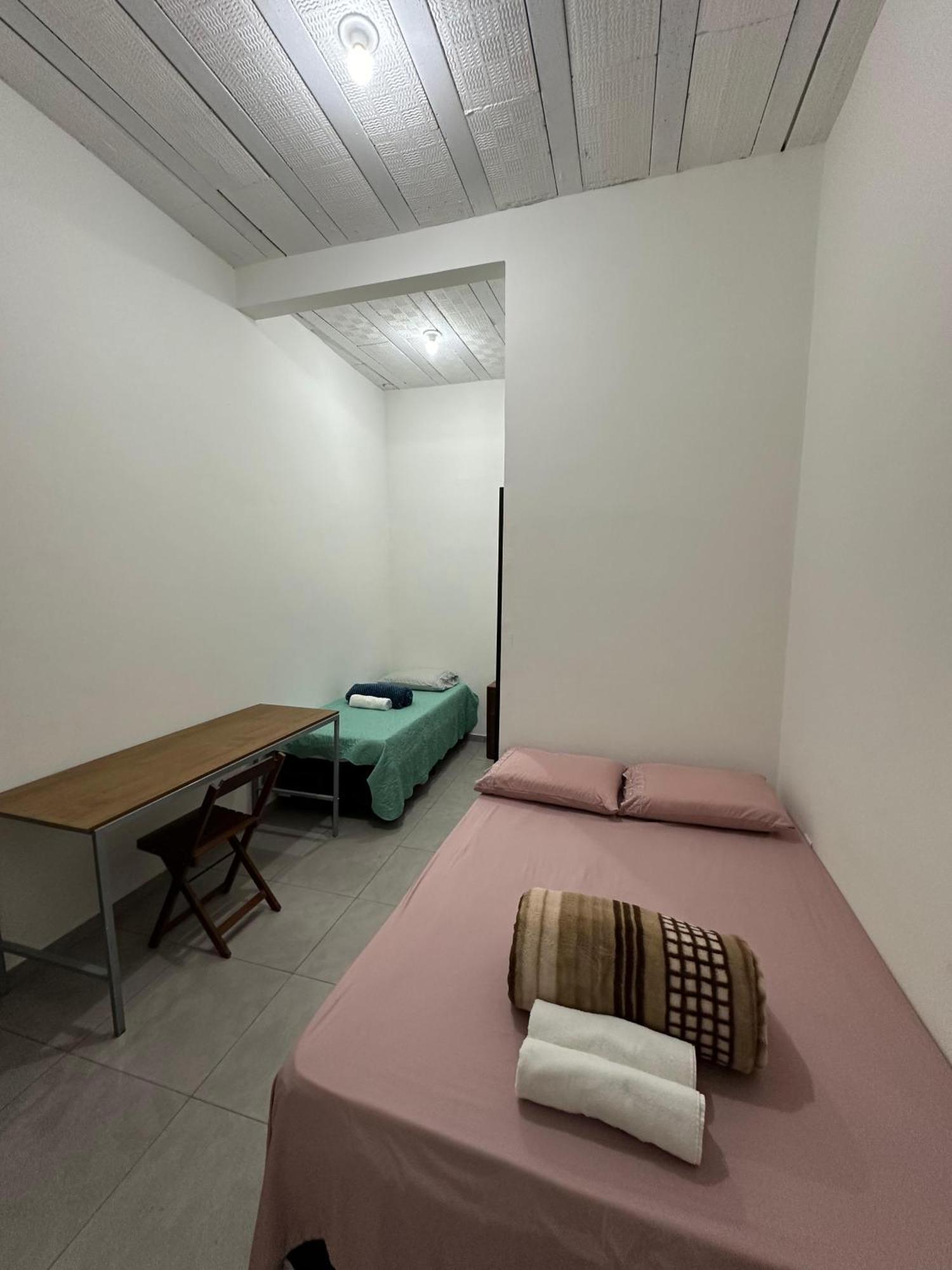ברומדיניו Hostel Amarelinho מראה חיצוני תמונה