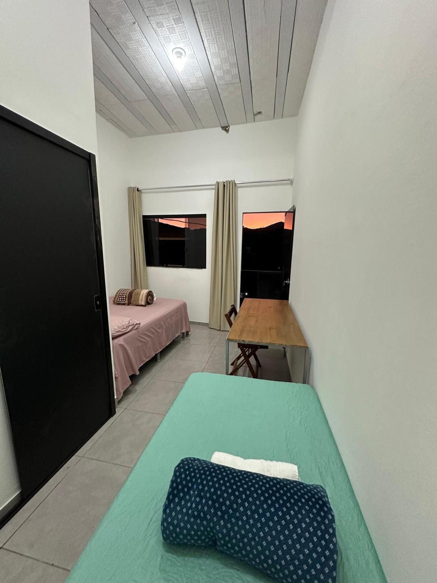 ברומדיניו Hostel Amarelinho מראה חיצוני תמונה