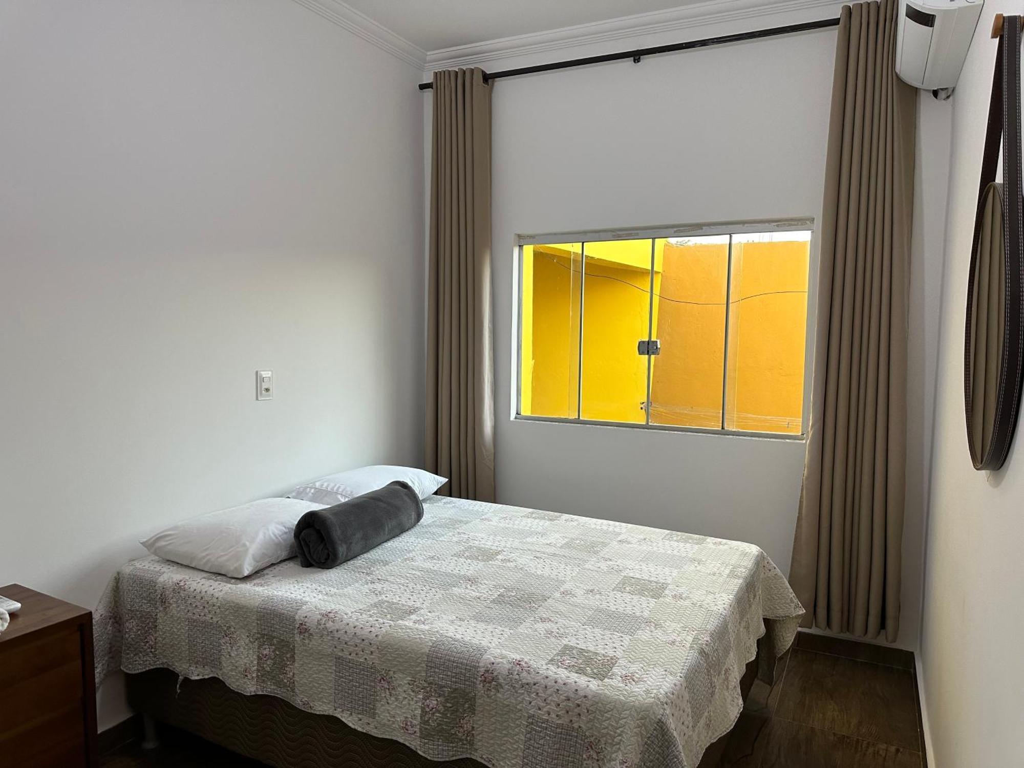 ברומדיניו Hostel Amarelinho מראה חיצוני תמונה