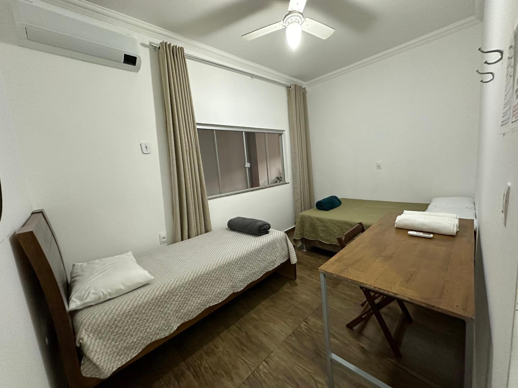 ברומדיניו Hostel Amarelinho מראה חיצוני תמונה