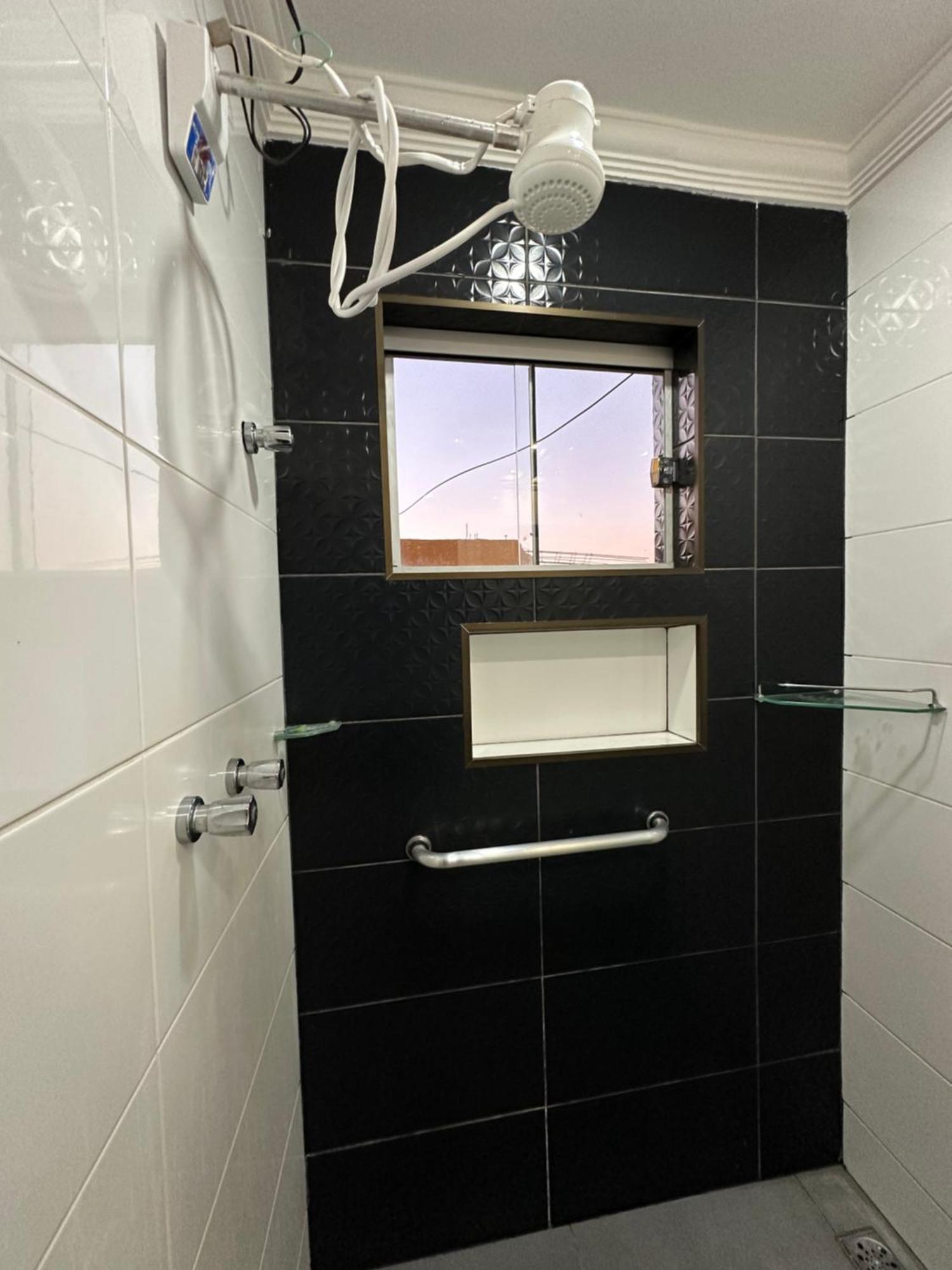ברומדיניו Hostel Amarelinho מראה חיצוני תמונה