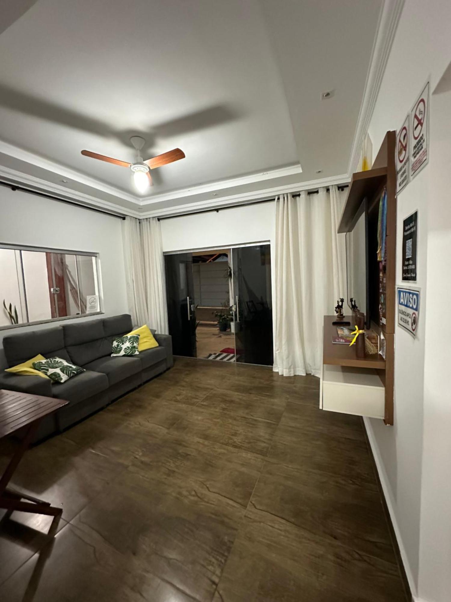 ברומדיניו Hostel Amarelinho מראה חיצוני תמונה